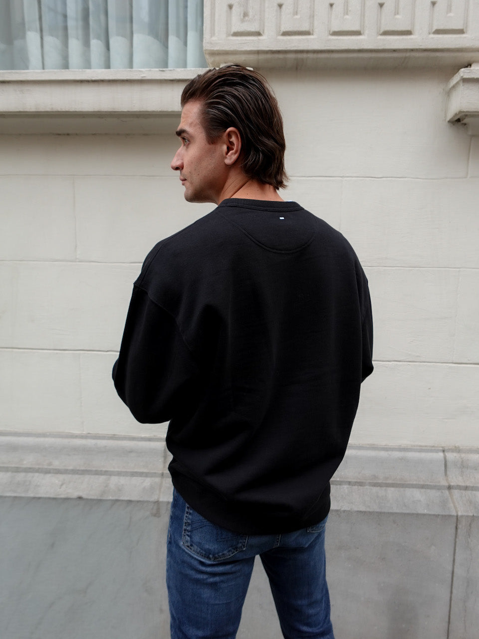 S10 - OVERSIZED SWEATSHIRT